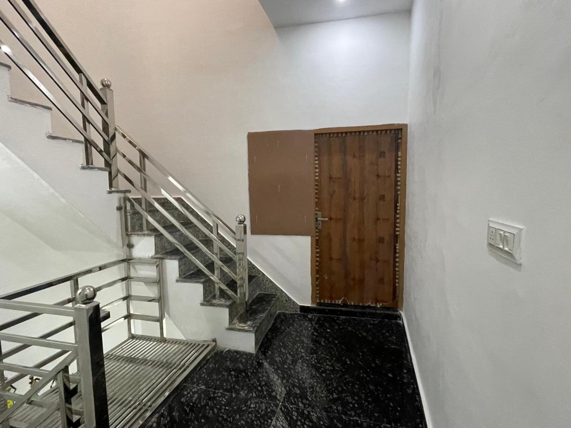 Rukmani Villas Group Of Rukmani Home Stay ماثورا المظهر الخارجي الصورة
